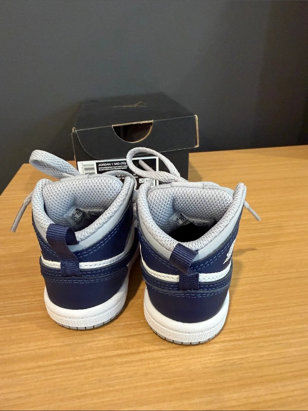 Nike Jordan 1 Mid Black/Wolf Grey -  4c